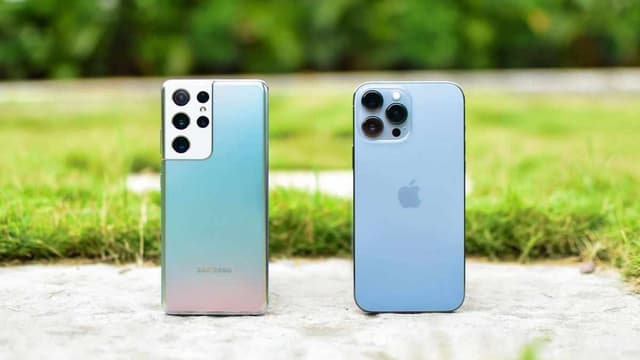 رشد فروش گوشی‌های سامسونگ در آمریکا همزمان با افت آیفون