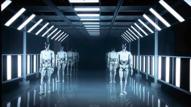 تحول بزرگ چین در هوش مصنوعی فیزیکی: معرفی ربات IRON و خودروی پرنده XPENG