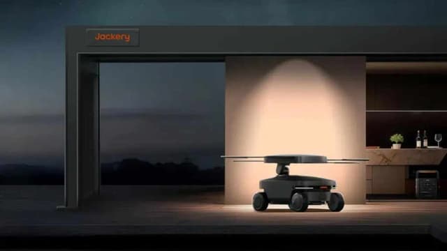 ربات خورشیدی جدید جکری معرفی شد ؛ شارژر هوشمندی که مثل پیشخدمت دنبال شما می‌آید