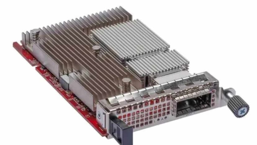 سریعترین کارت اترنت جهان معرفی شد ؛ Broadcom Thor Ultra 800G مخصوص مراکز داده هوش مصنوعی